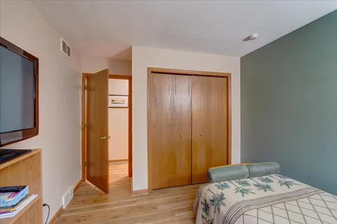 $389,900 | 2901 Maple Grove Drive, Madison, WI 53719