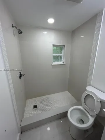 $2,500 | 407 Northwest 33rd Street, Unit 3, Miami, FL 33127