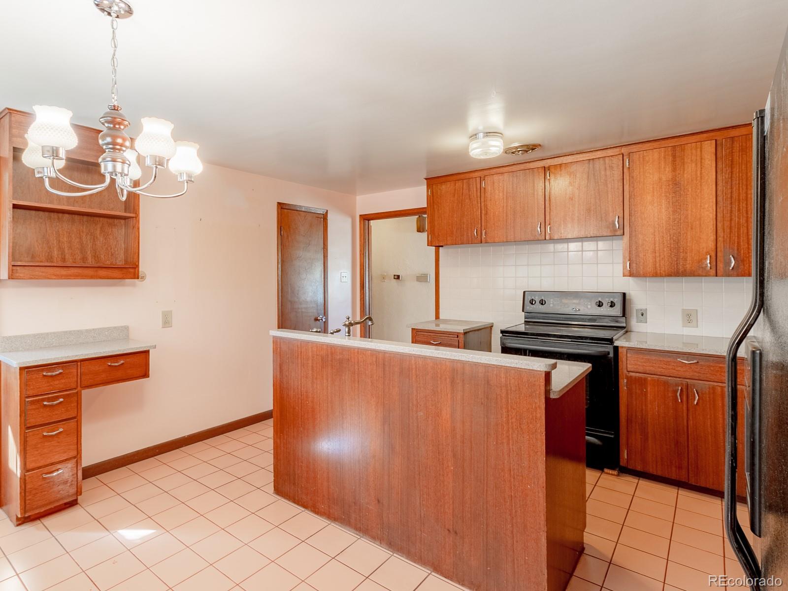 3900 Garrison Street Wheat Ridge, CO 80033 - Photo 9 of 34 Gallery Image 9