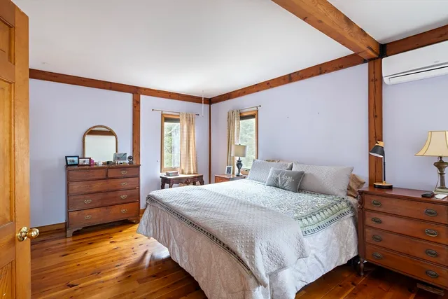 $1,895,000 | 99 Old Purchase Road, Edgartown, MA 02539