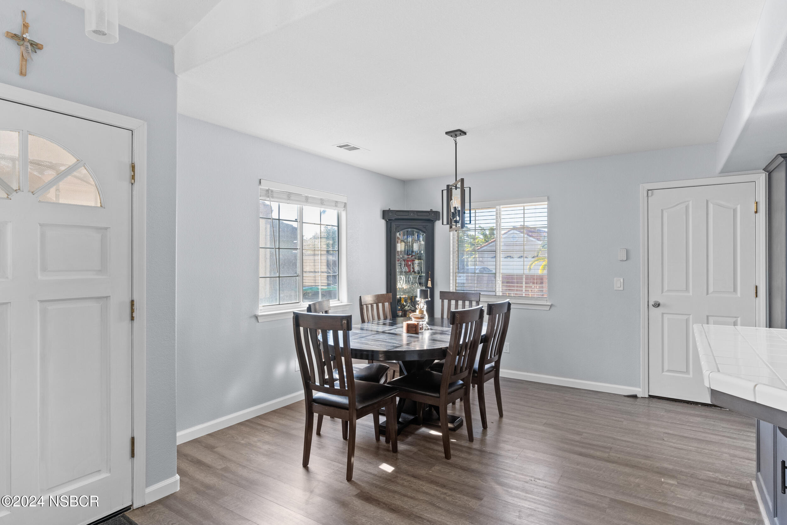 2442 Acacia Street Santa Maria, CA 93458 - Photo 3 of 33 8_2442 acacia st-8