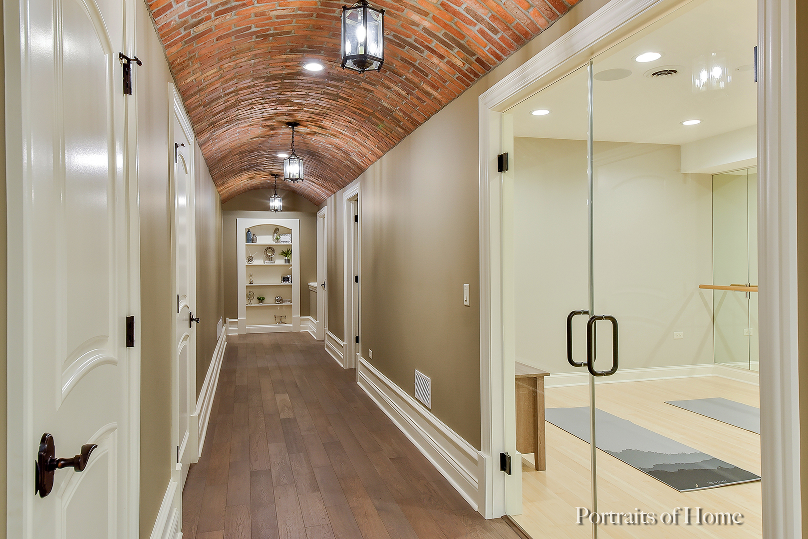 909 East Hillside Road Naperville, IL 60540 - Photo 39 of 50