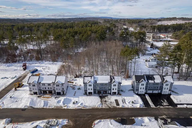 $434,900 | 14 D The Crossings At Village Centre, Barrington, NH 03825