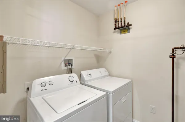 $349,900 | 204 Silk Drive, West Reading, PA 19611