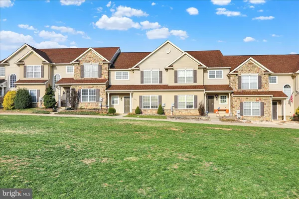 $349,900 | 204 Silk Drive, West Reading, PA 19611