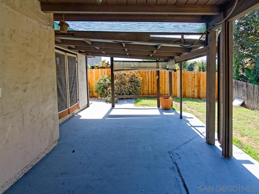 1951 Ruby Road Escondido, CA 92026 - Photo 22 of 25