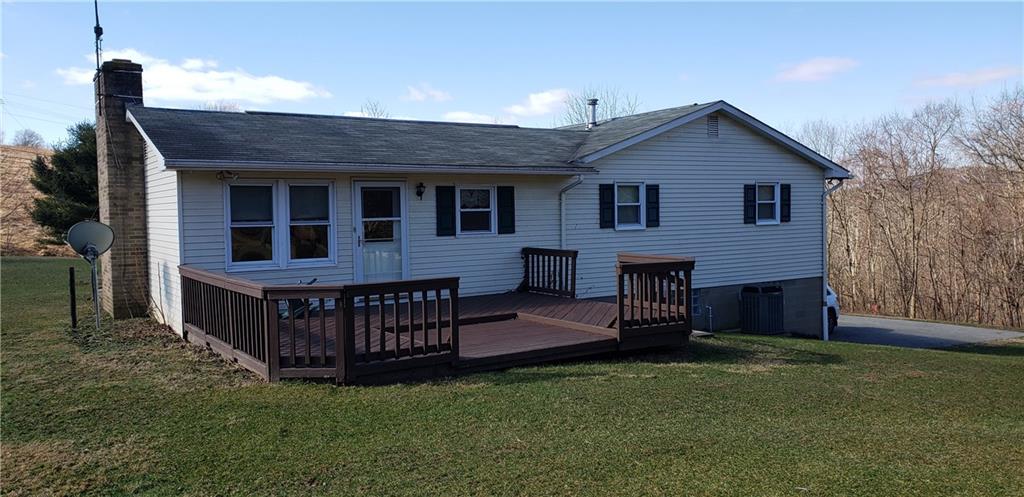 969 Edmon Road Apollo, PA 15613 - Photo 3 of 25 Enjoy outside Grilling on the Back deck