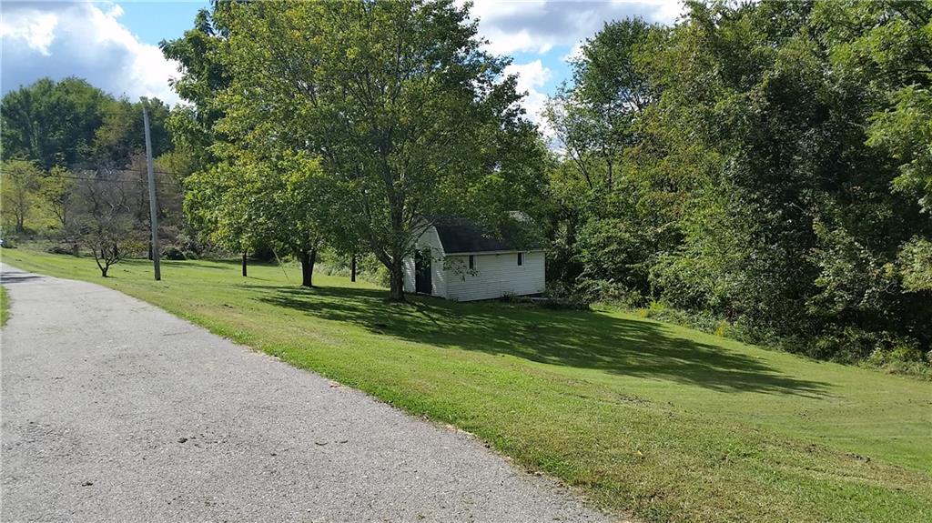 969 Edmon Road Apollo, PA 15613 - Photo 24 of 25 Utility shed for your outdoor toys!