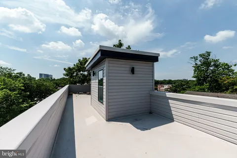 $2,400 | 3608 Melon Street, Unit 1, Philadelphia, PA 19104