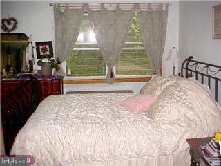 4 Oakley Road Upper Darby, PA 19082 - Photo 4 of 6
