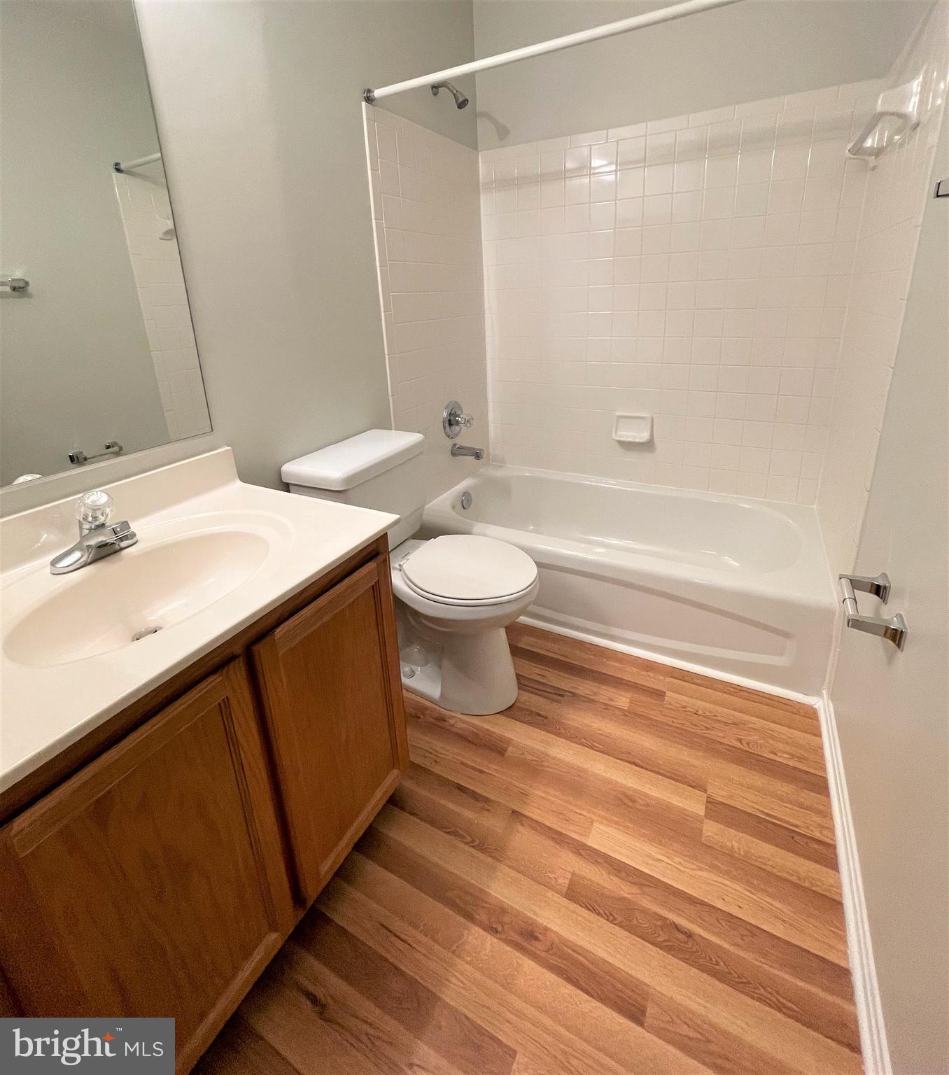 13342 Rushing Water Way Germantown, MD 20874 - Photo 24 of 33 Upper hall bath