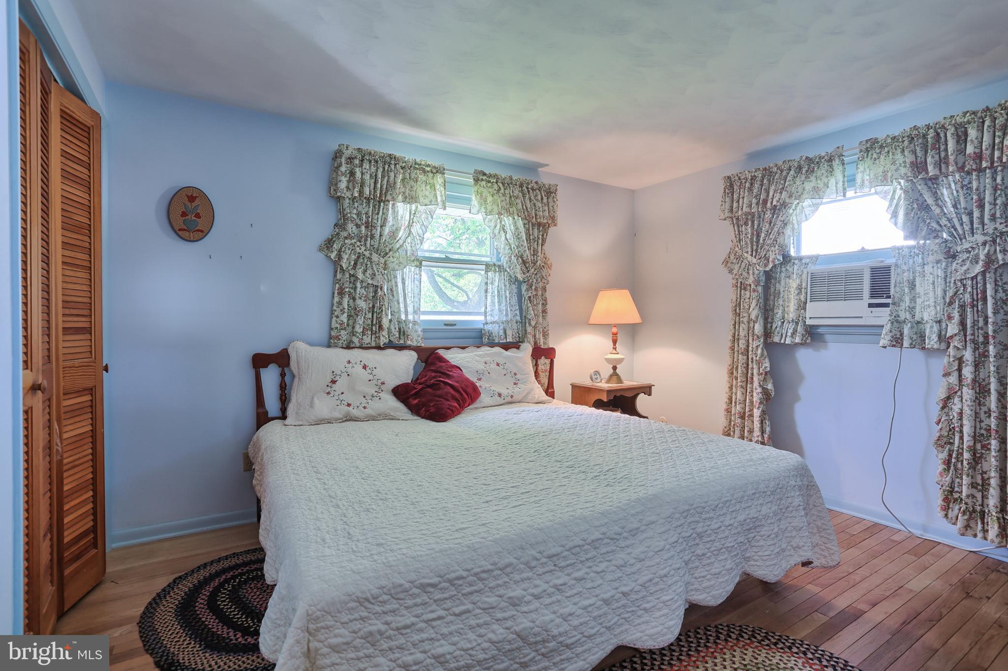 1124 Kochenderfer Road Lebanon, PA 17046 - Photo 27 of 36 More hardwood in this bedroom as well