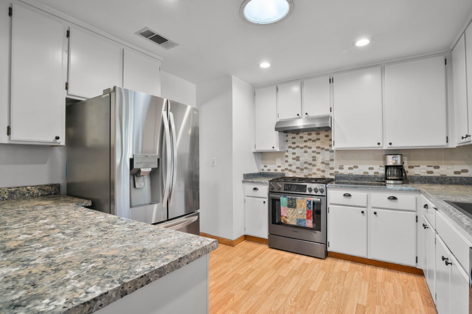 21014 Ferretti Road Groveland, CA 95321 - Photo 17 of 45