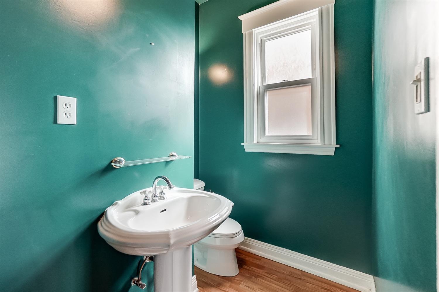 2732 Madison Road Cincinnati, OH 45209 - Photo 15 of 50 Gallery Image 15
