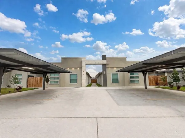 $1,350 | 1801 West Violet Drive, Unit 4, Pharr, TX 78577
