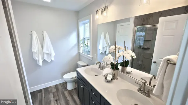 $469,800 | 2505 Hawthorne Drive, Harrisburg, PA 17110