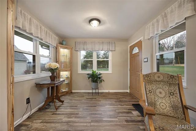 $314,900 | 330 Fenton View Drive, Fenton, MO 63026