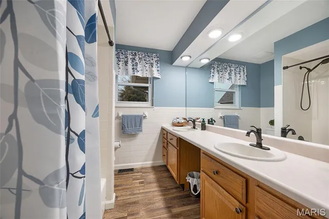 $314,900 | 330 Fenton View Drive, Fenton, MO 63026