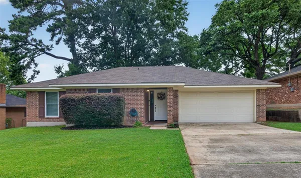 $205,000 | 804 Princesa Drive, Haughton, LA 71037