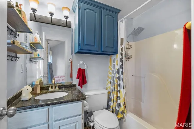 $490,000 | 2204 Crown Point Drive, Cape Girardeau, MO 63701