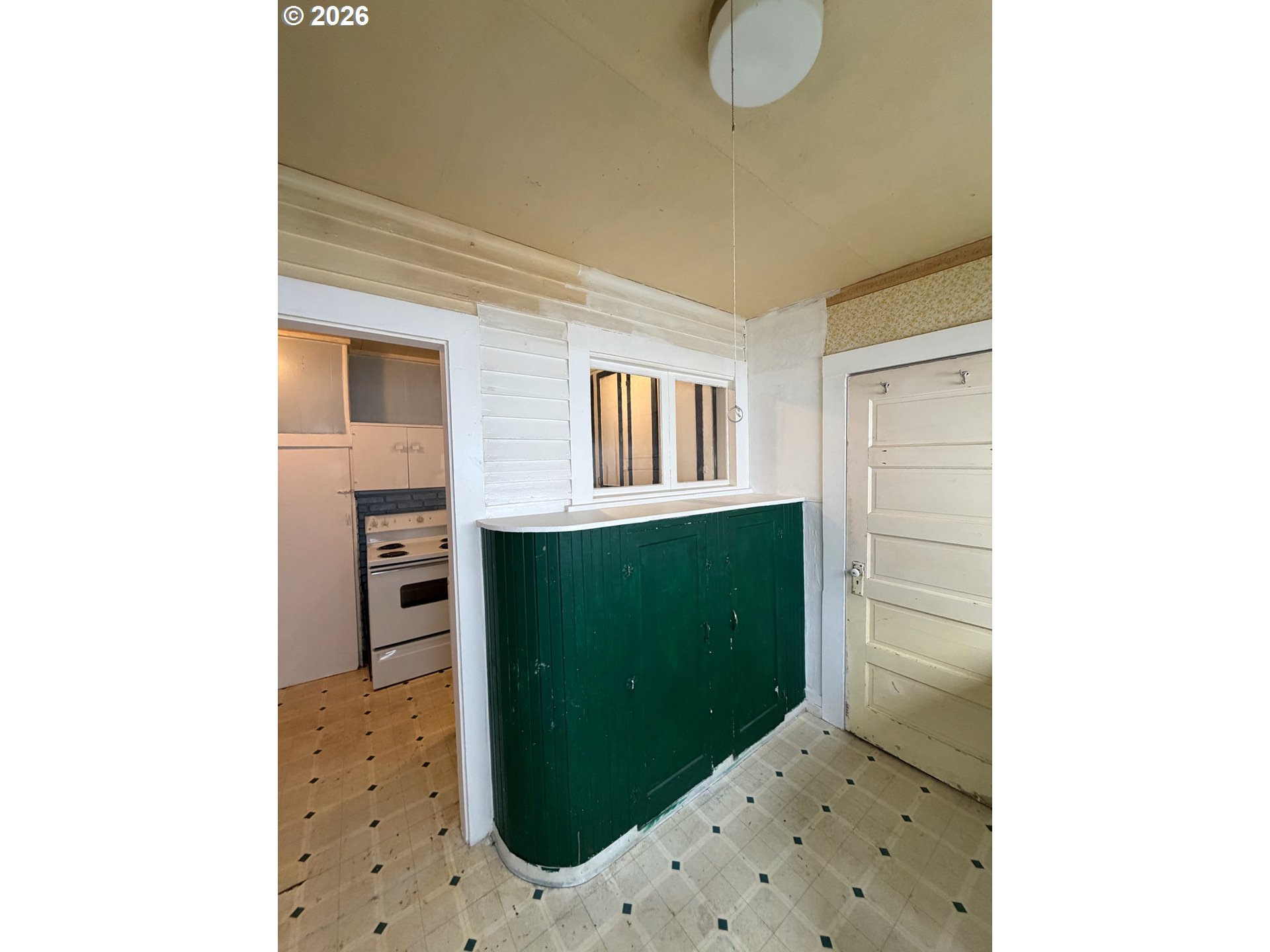 124 Main Street Wishram, WA 98673 - Photo 10 of 18