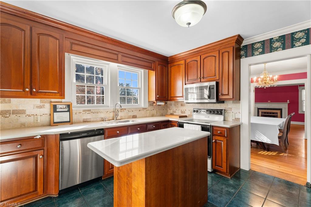 7945 Broad Street Rural Hall, NC 27045 - Photo 11 of 41