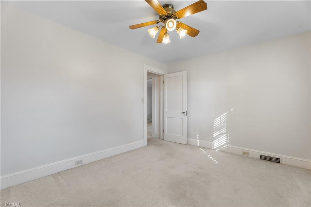 7945 Broad Street Rural Hall, NC 27045 - Photo 33 of 41