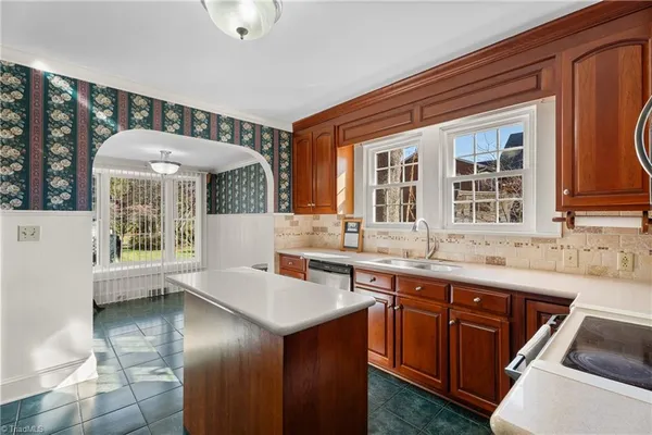 $325,000 | 7945 Broad Street, Rural Hall, NC 27045