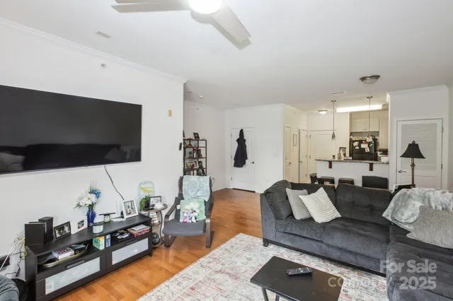 $260,000 | 630 Calvert Street, Unit 410, Charlotte, NC 28208