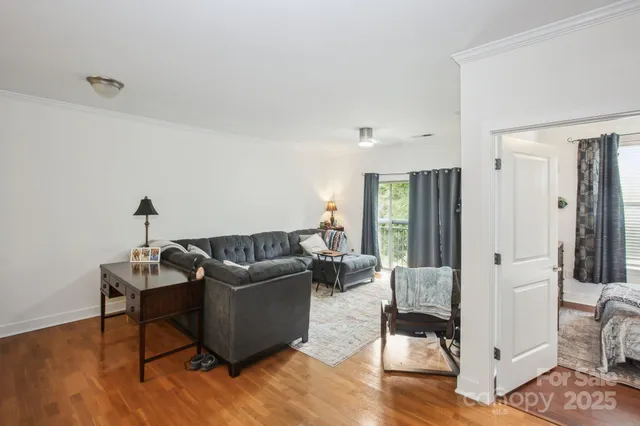 $260,000 | 630 Calvert Street, Unit 410, Charlotte, NC 28208