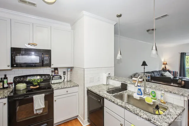 $260,000 | 630 Calvert Street, Unit 410, Charlotte, NC 28208