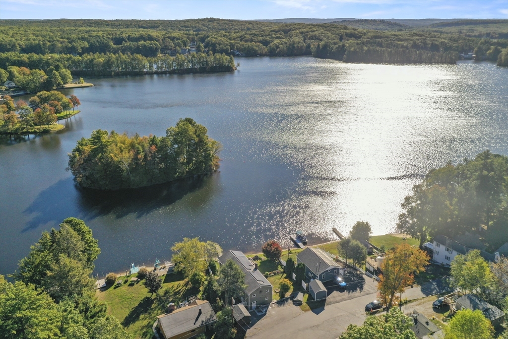51 Spring Street Lunenburg, MA 01462 - Photo 2 of 42