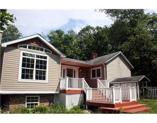 105 Sugar Run Road Venetia, PA 15367 - Photo 1 of 14 Exterior Front.