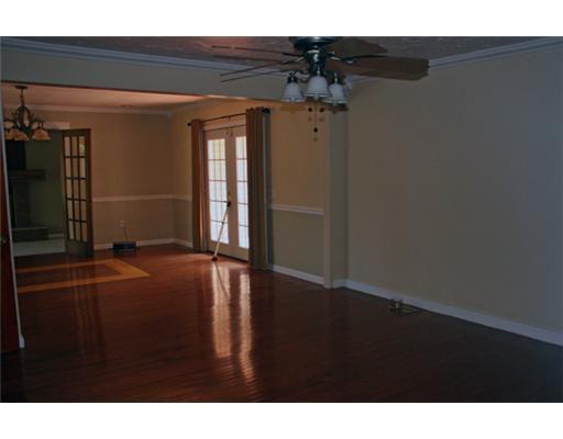 105 Sugar Run Road Venetia, PA 15367 - Photo 7 of 14 Dining Room.