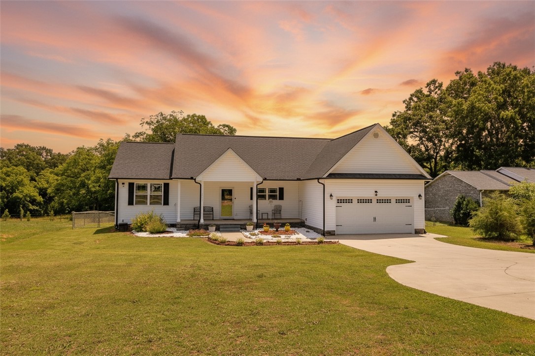 1719 Gerrard Road Anderson, SC 29625 - Photo 15 of 39 Sunset