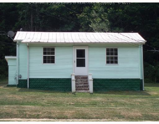 1749 Midway Road Yawkey, WV 25573 - Photo 2 of 5 Exterior Front.