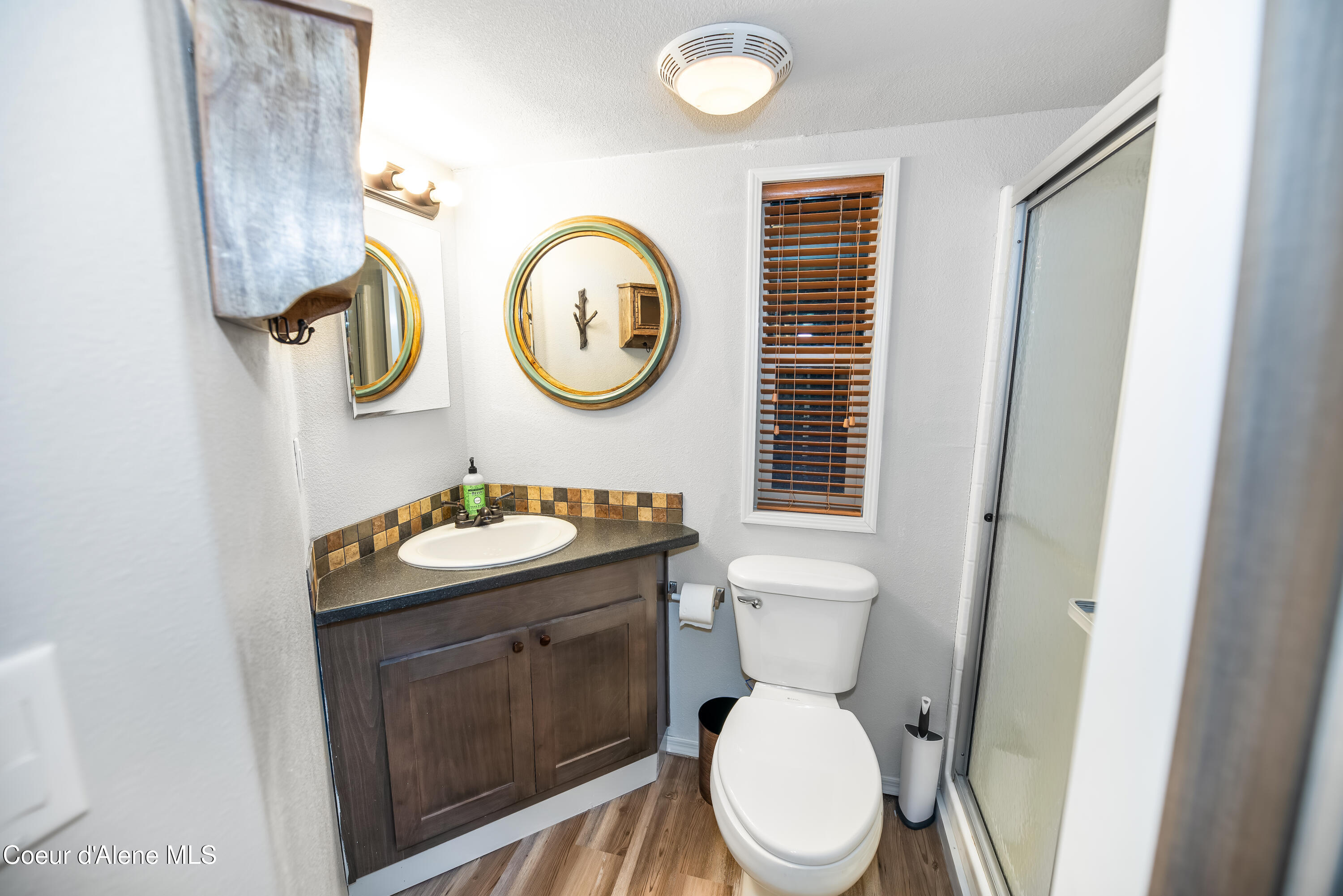 94 Arnold Drive Coolin, ID 83821 - Photo 13 of 18 Bathroom