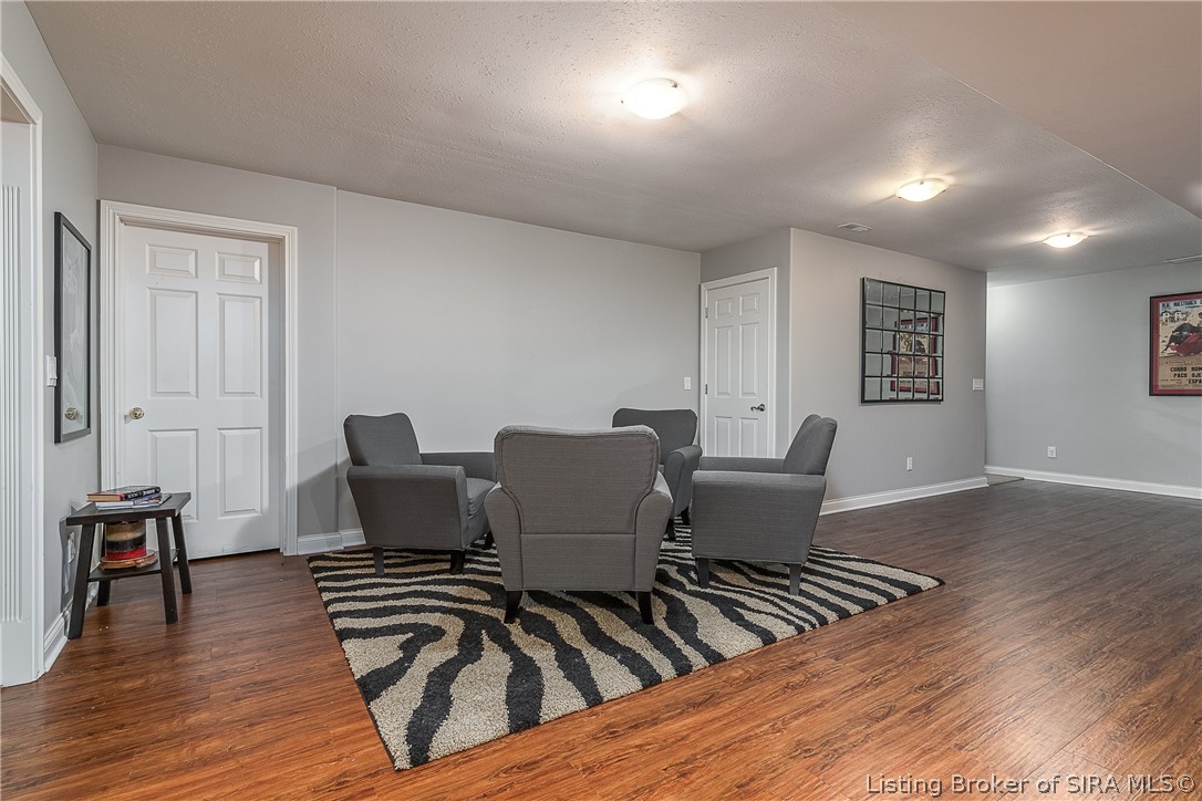 3520 Lafayette Parkway Floyds Knobs, IN 47119 - Photo 67 of 98