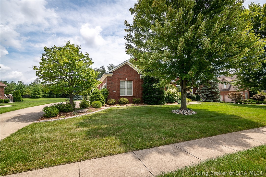 3520 Lafayette Parkway Floyds Knobs, IN 47119 - Photo 75 of 98