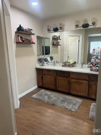 $380,000 | Undisclosed Address, Bakersfield, CA 93307