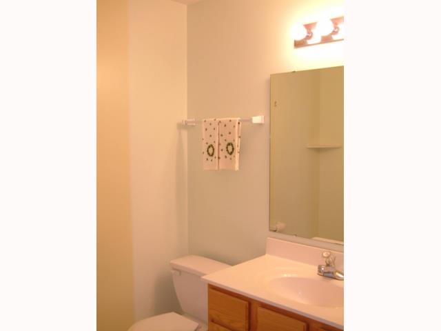 6553 Rainer-b Way Indianapolis, IN 46214 - Photo 11 of 12 Gallery Image 11
