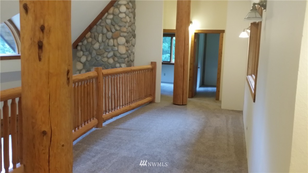 9801 178th Avenue Southeast Renton, WA 98059 - Photo 13 of 25