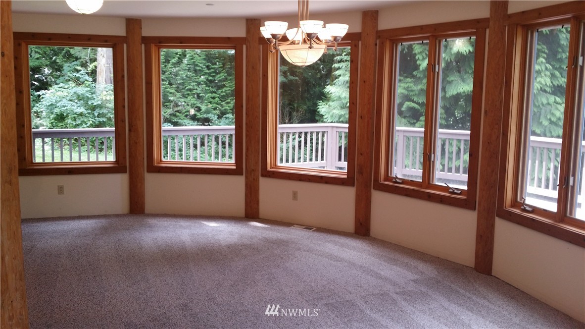 9801 178th Avenue Southeast Renton, WA 98059 - Photo 7 of 25