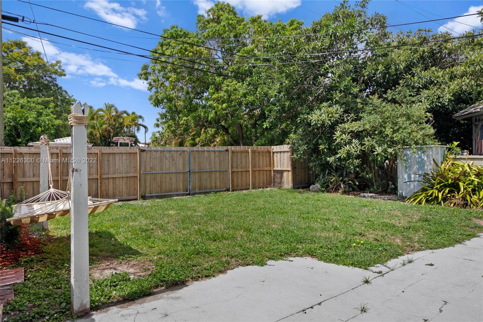 1908 Funston Street Hollywood, FL 33020 - Photo 26 of 30