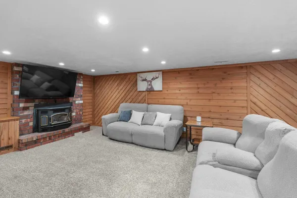 $850,000 | 5522 Moose Meadow Way, Deer Park, WA 99006