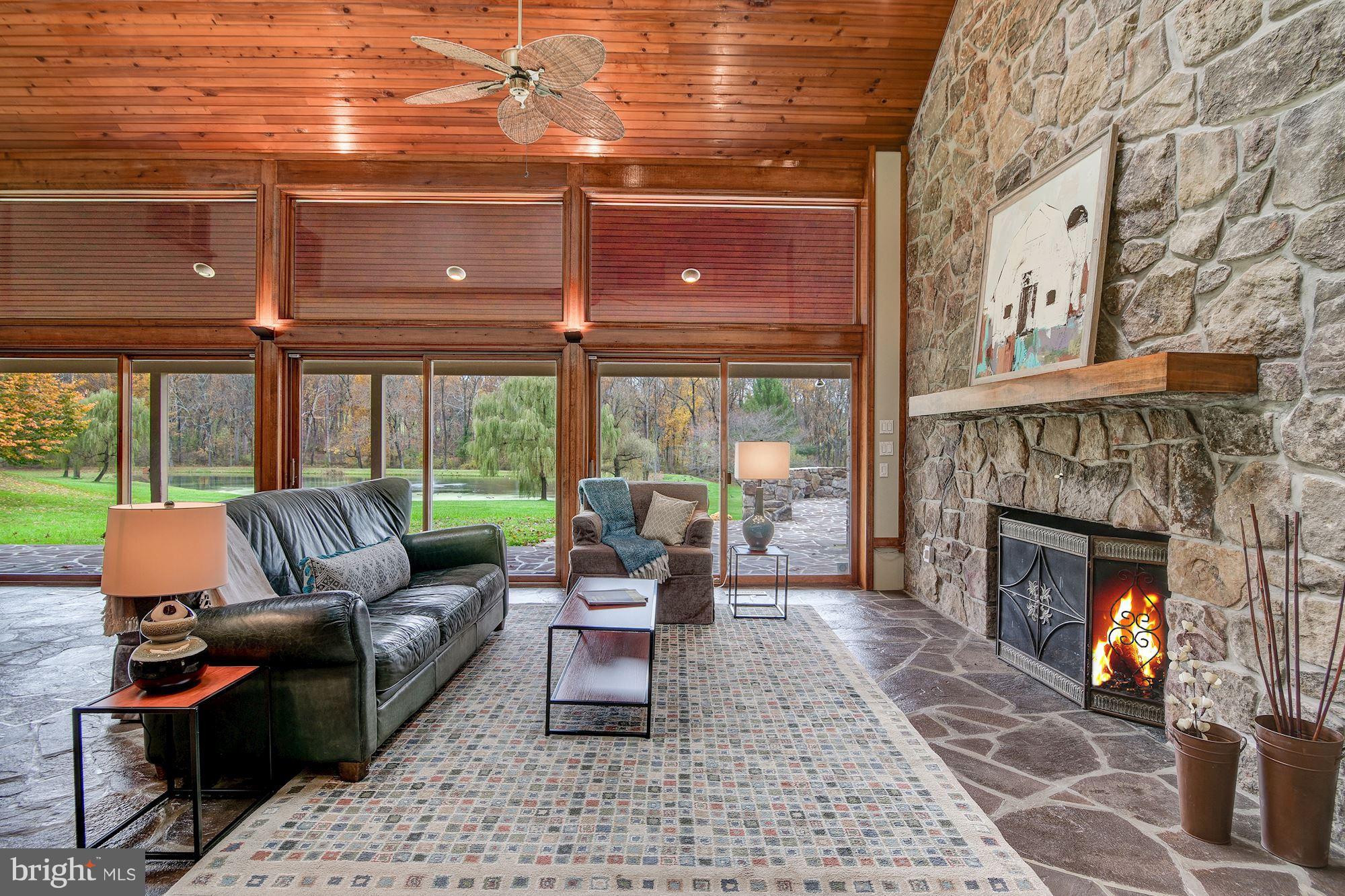 3920 Butler Road Glyndon, MD 21136 - Photo 14 of 30 Family Room