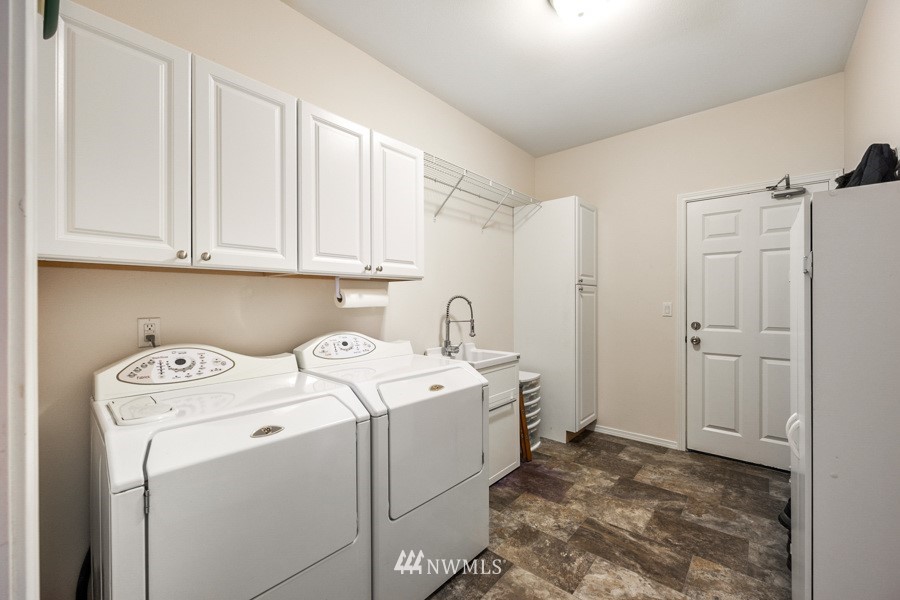 7938 Littlerock Road Southwest Olympia, WA 98512 - Photo 21 of 40 Gallery Image 21