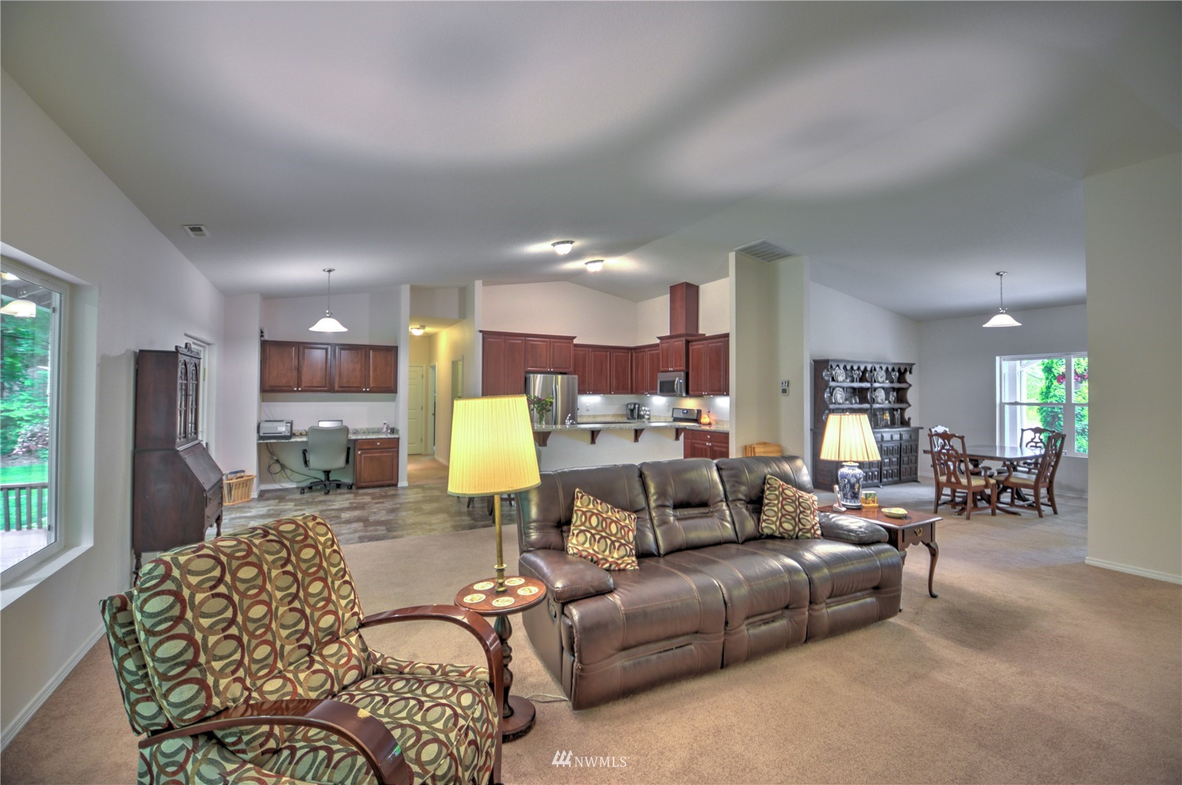 7938 Littlerock Road Southwest Olympia, WA 98512 - Photo 9 of 40 Gallery Image 9