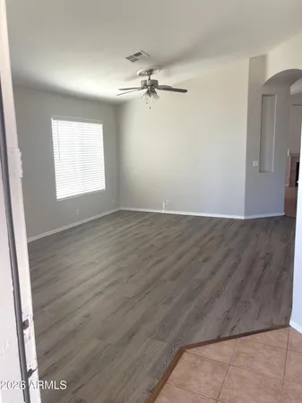 $1,950 | 19038 North 51st Drive, Glendale, AZ 85308