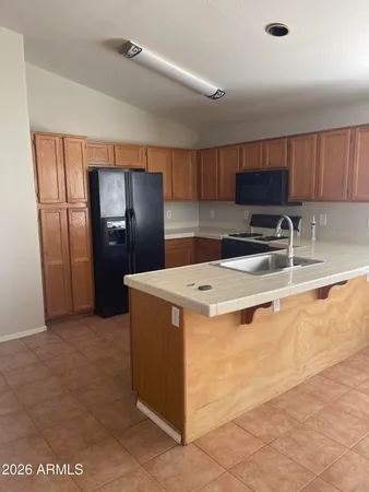 $1,950 | 19038 North 51st Drive, Glendale, AZ 85308